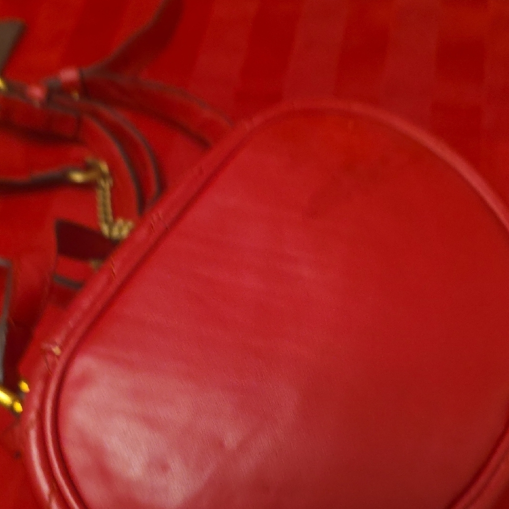 Gucci Red Quilted Leather Backpack - Picture 11 of 11